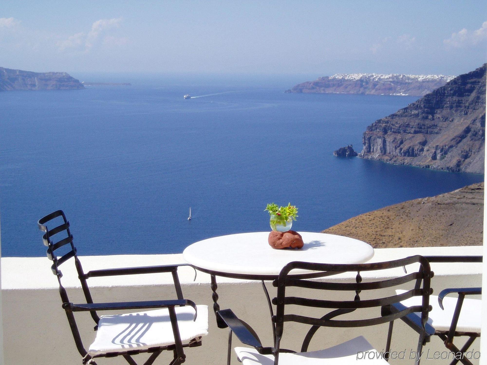 Cori Rigas Suites Fira  Restaurante foto